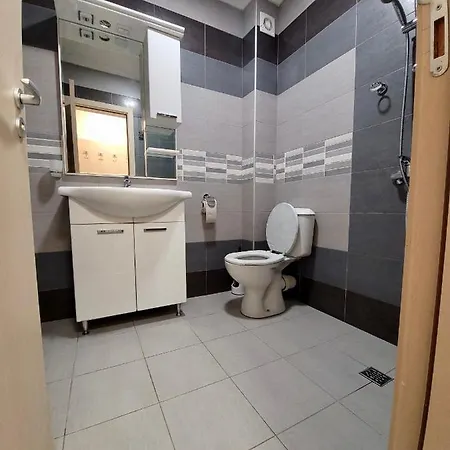 Romantic Studio On The Top Floor Apartment *